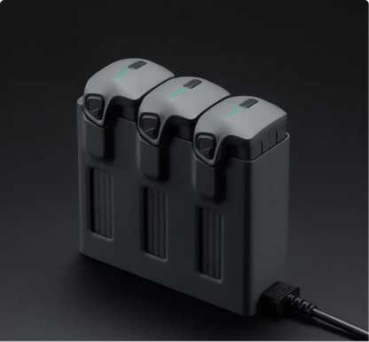 DJI Mavic 4 Pro Parallel Charging Hub